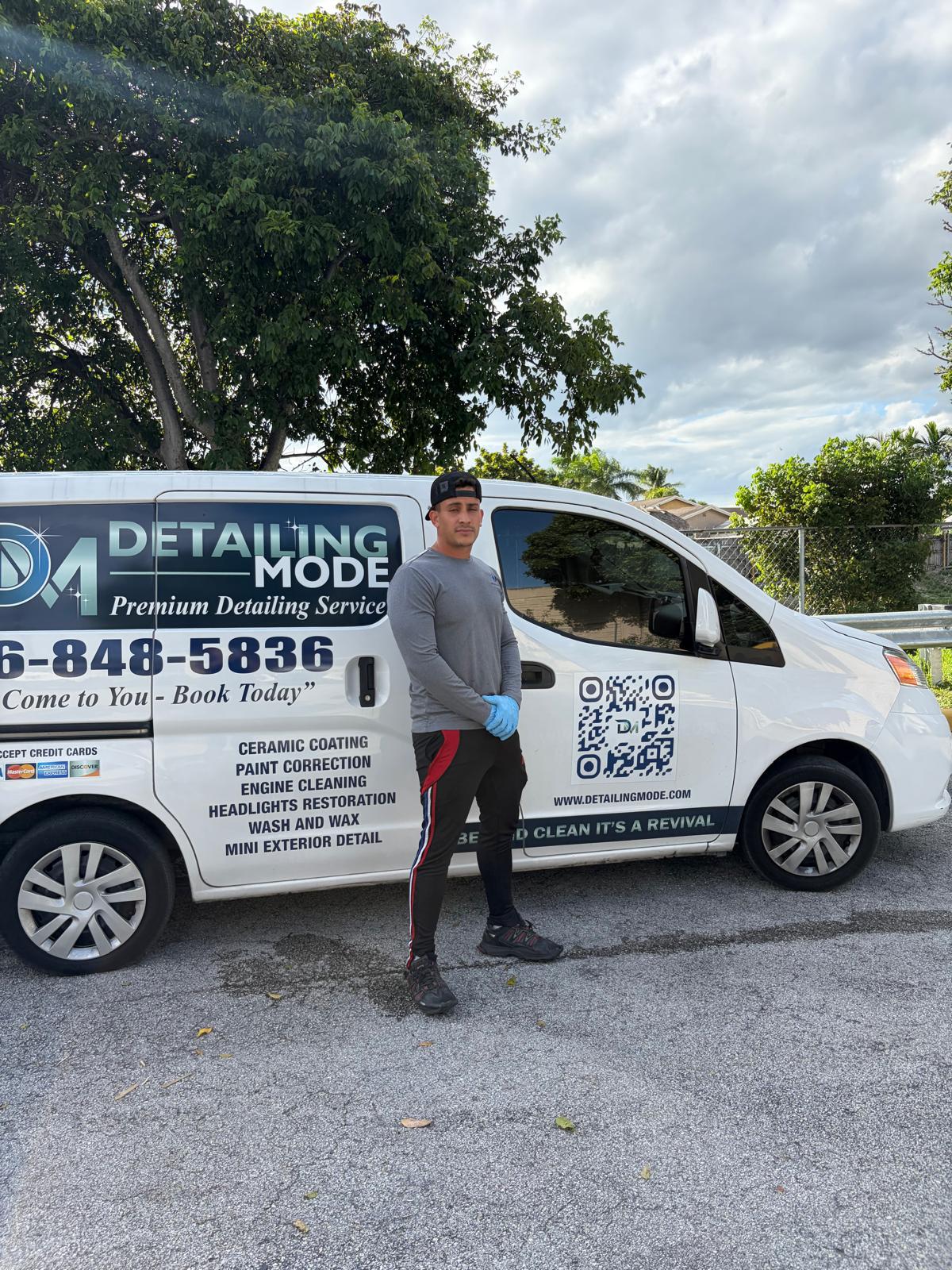 Mobile detailing work Miami