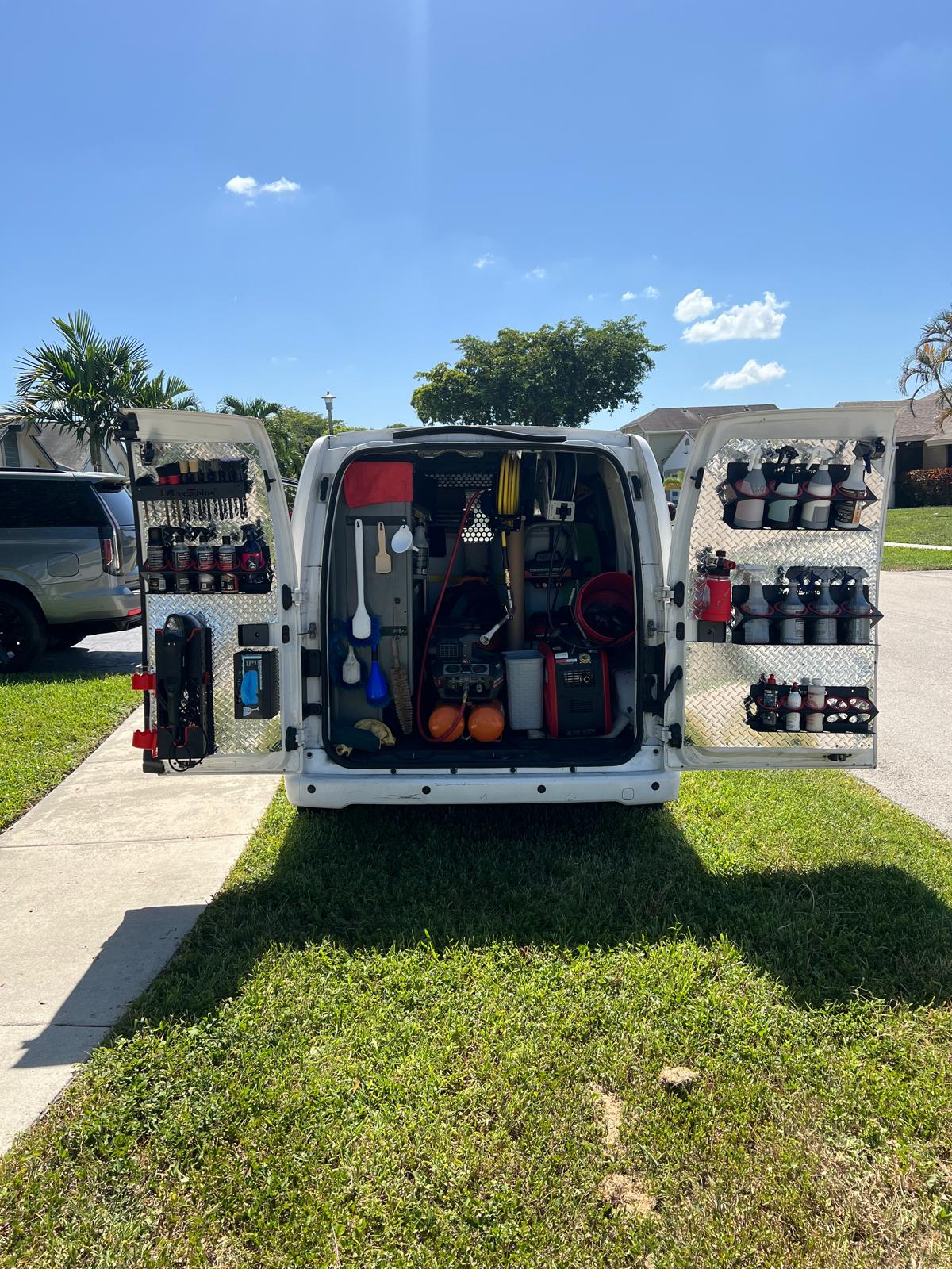 About Detailing Mode — family-owned mobile detailing van Miami