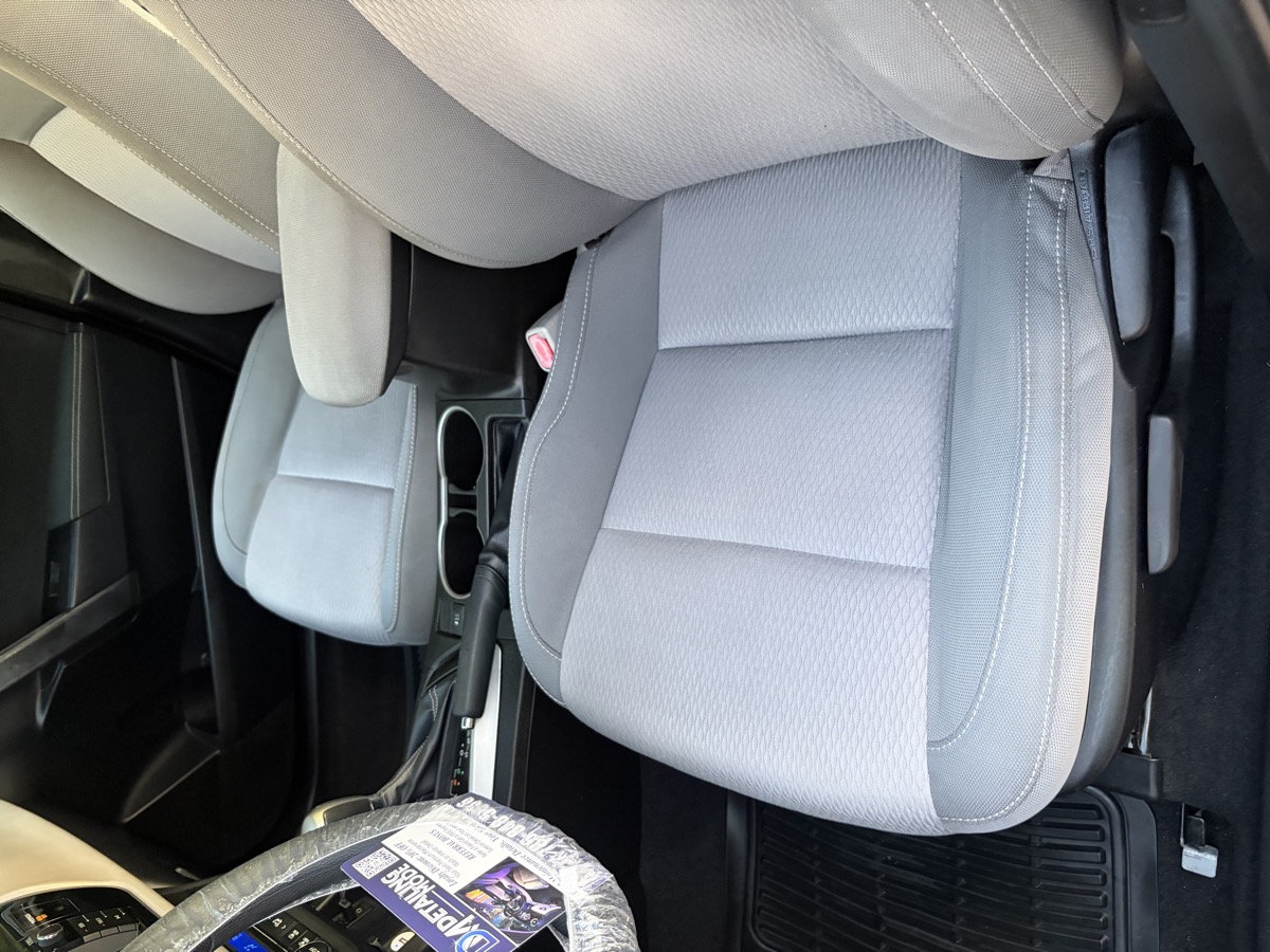 After car seat shampoo cleaning Miami